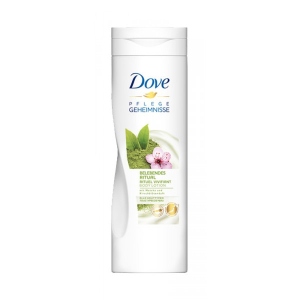 Лосьйон для тіла DOVE з зеленим чаєм матча та квітами сакури 250мл