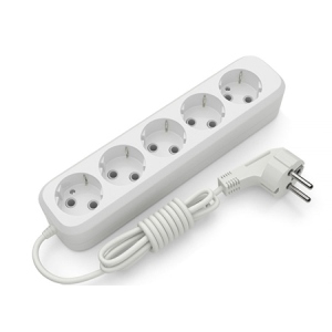 Подовжувач 220В Electrum 5 розеток 3 м C-ES-1793