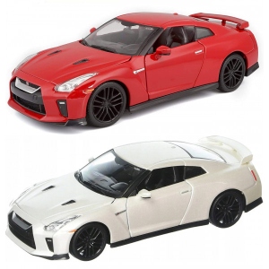 Колекційна машинка 1:24 Bburago Nissan GT-R (асорті червоний, білий металік, 1:24) (18-21082)