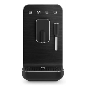 Кавомашина Smeg BCC02FBMEU
