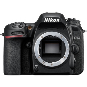 Фотокамера дзеркальна Nikon D7500 Body (VBA510AE)
