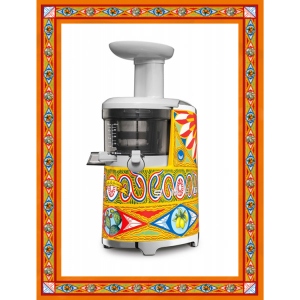Соковижималка шнекова Smeg SJF01DGEU