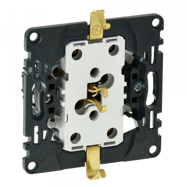 Розумна розетка Legrand In'Matic Schuko 16А 250В (753027)