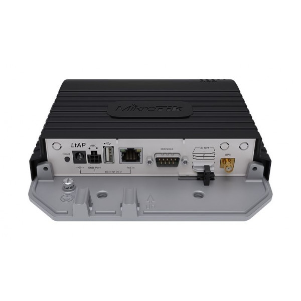 Точка доступу MikroTik RBLtAP-2HnD&R11e-LTE6