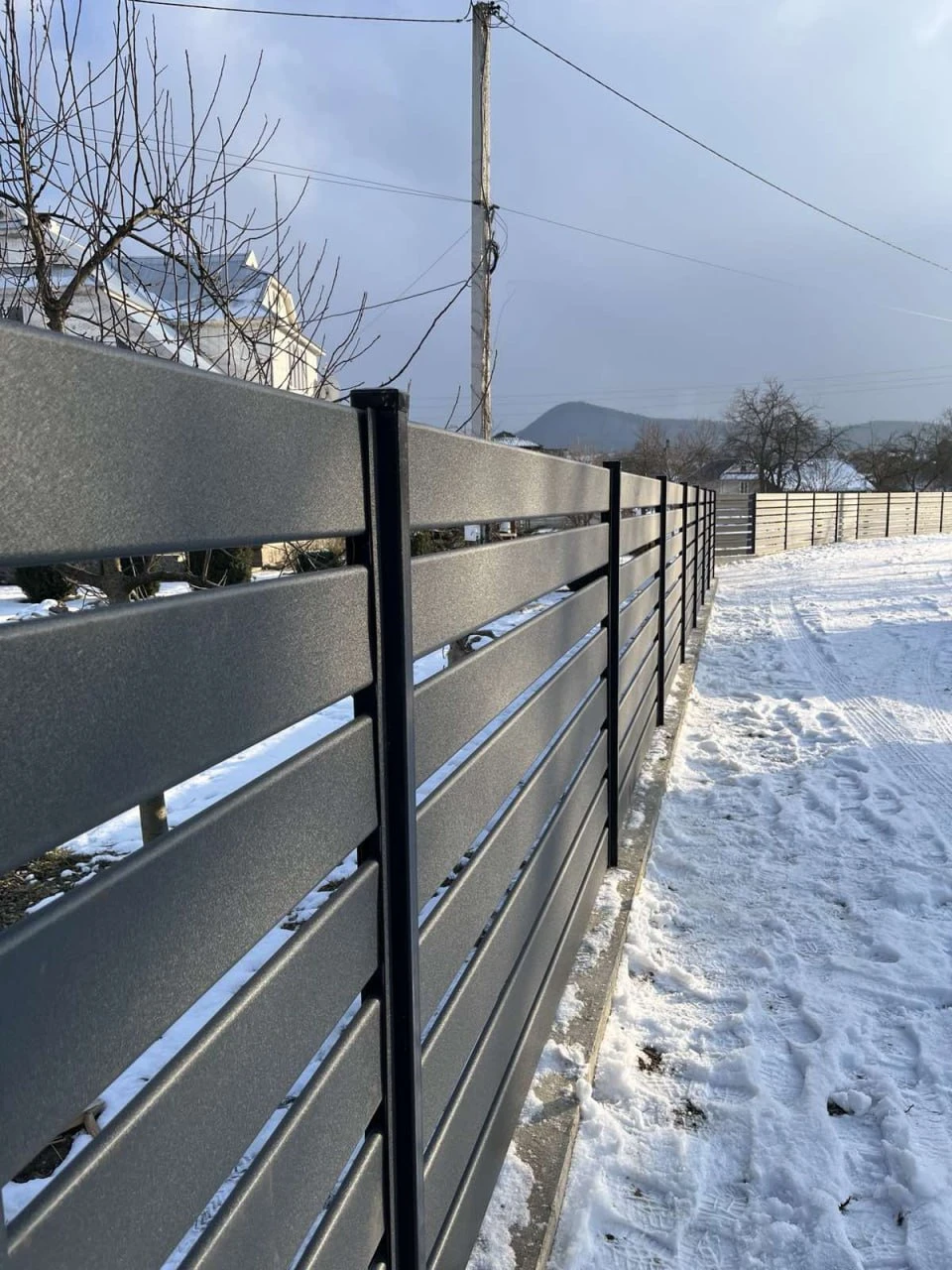 Від Дикого Заходу до сучасної України: еволюція та естетика паркану Ранчо