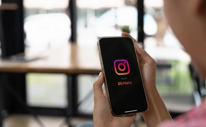 Як знайти людину по номеру телефону в Instagram