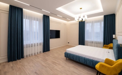 Шторы из микровелюра: плюсы и минусы в быту, пыль, выгорание и уход