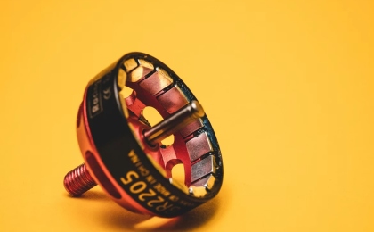 Мотори для FPV-дрона: як вибрати і не пошкодувати